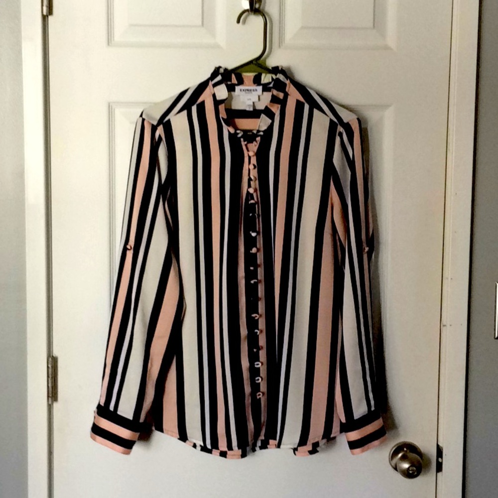 Express Buttondown